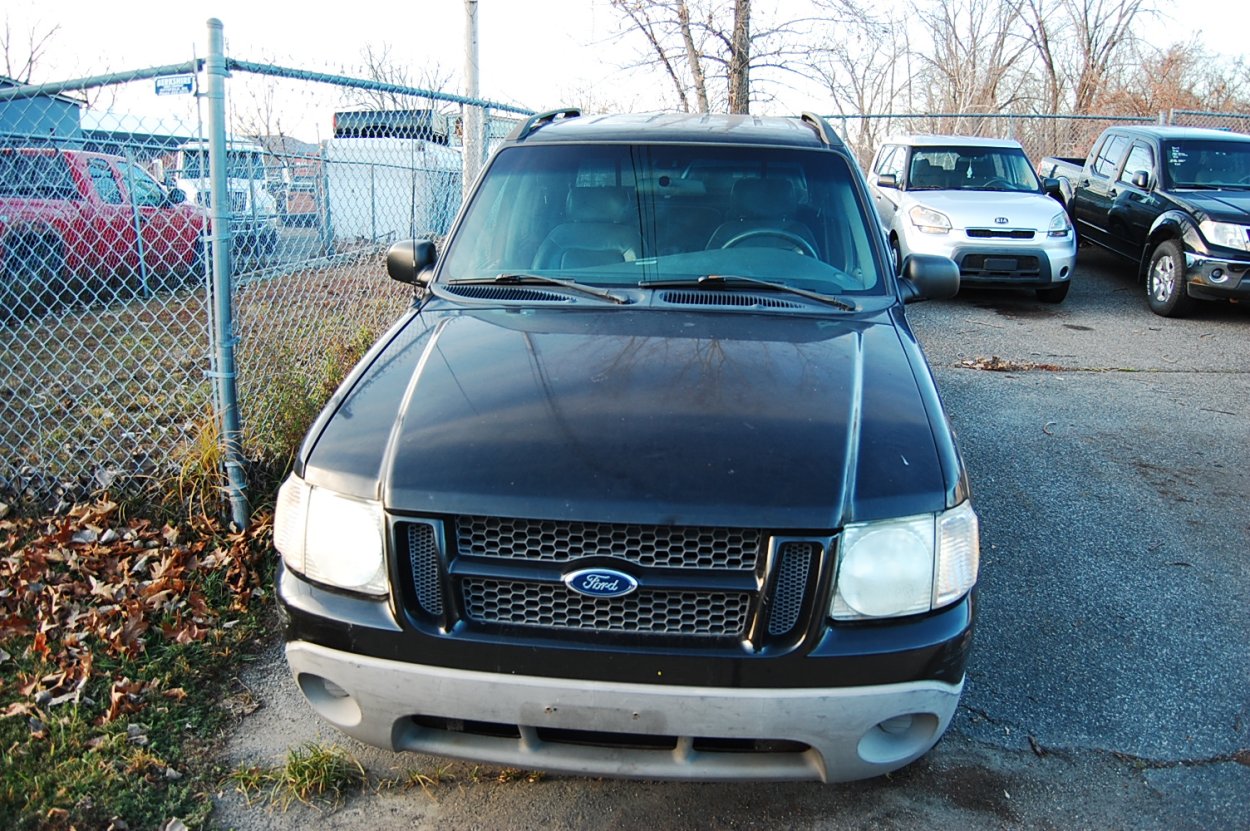 Pick Up Truck For Sale: 2001 Ford Explorer Sport Track