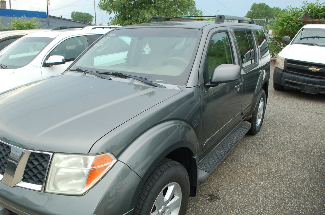 Sports Utility Vehicle For Sale: 2007 Nissan Pathfinder 